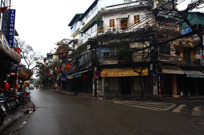 Luong Van Can Street